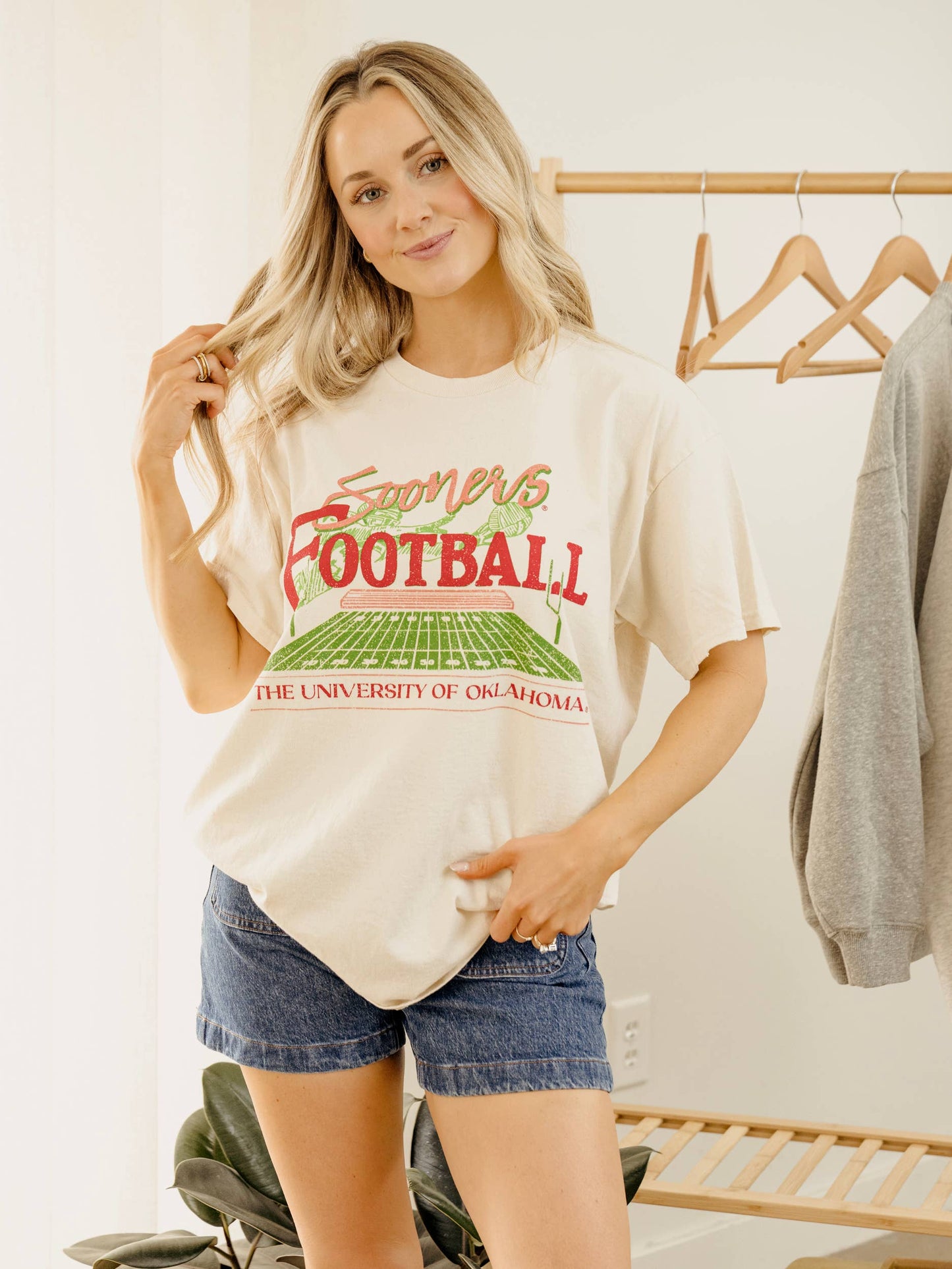 Ou Oklahoma Sooners Football Field Off White Thrifted Tee