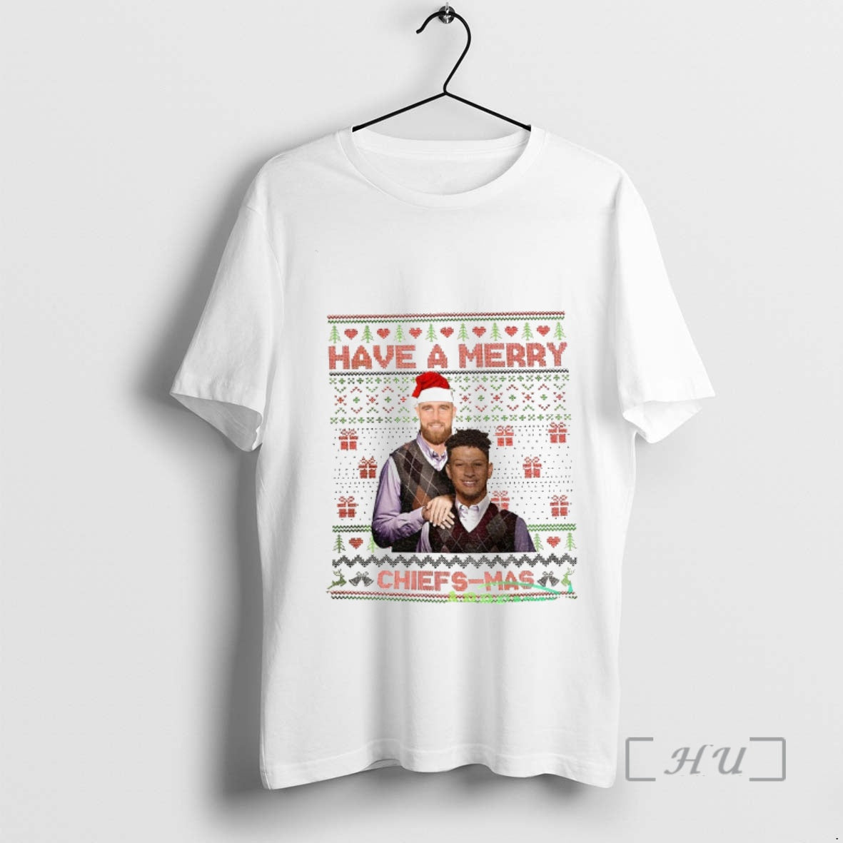 Officials Travis Kelce And Patrick Mahomes Kansas City Chiefs Stepbrothers Have A Merry Chiefs Mas