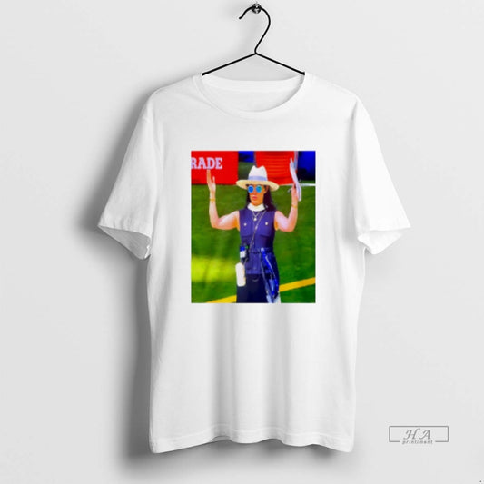 Trendy Boss Lady Carly Irsay On The Sidelines Calling Touchdowns Indianapolis Colts