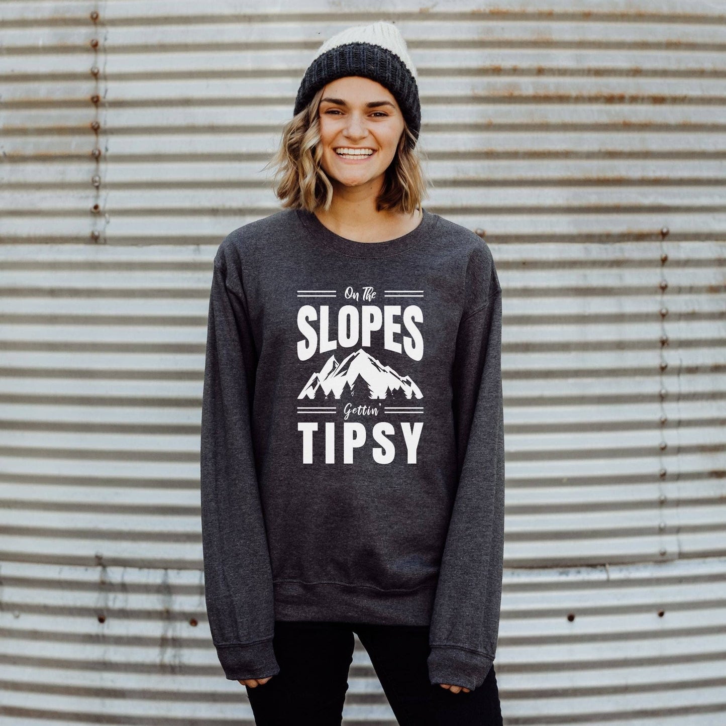 On the Slopes Tipsy Crewneck Sweatshirt Hoodie 220