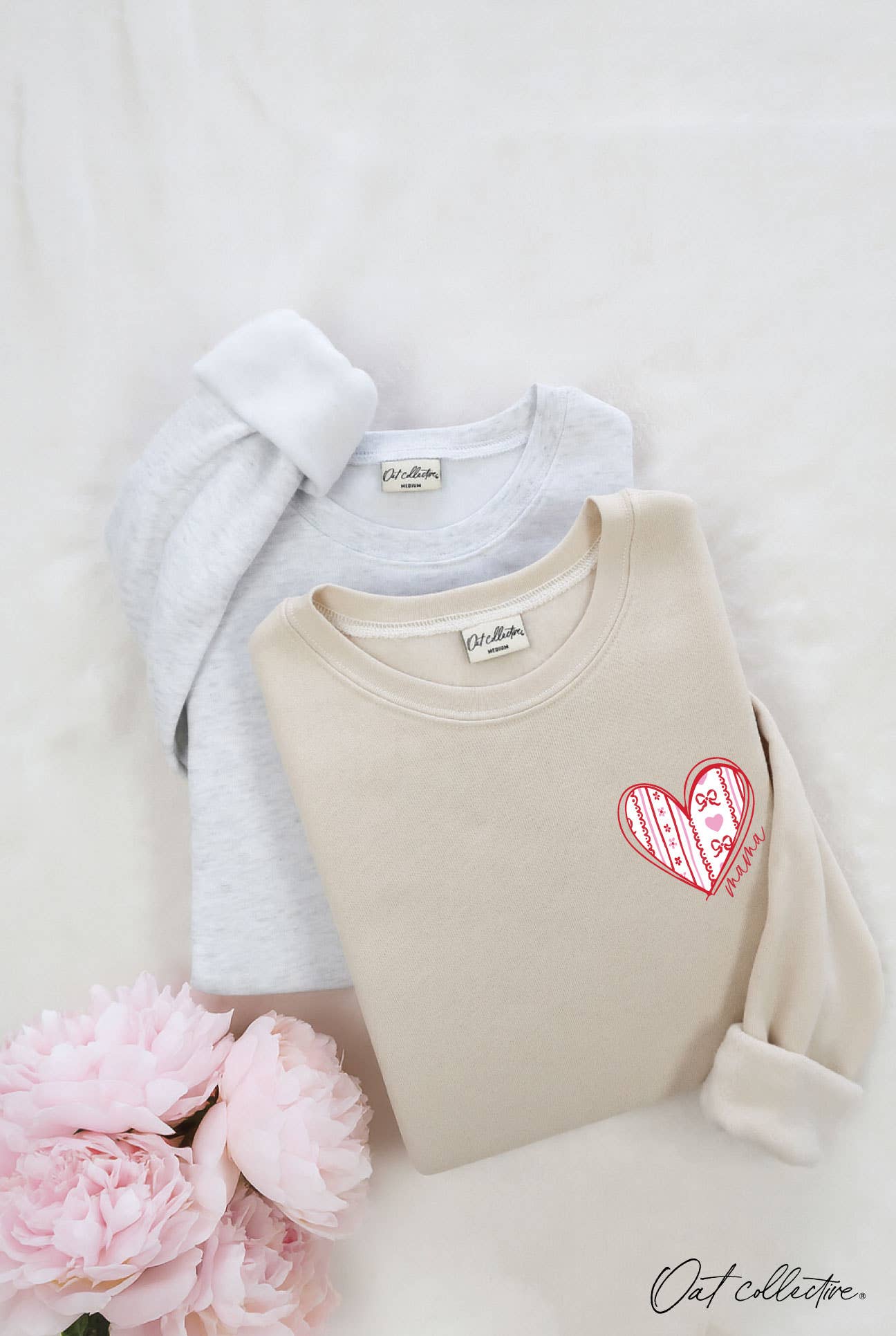Mama Heart with Pattern Side Graphic Sweatshirt