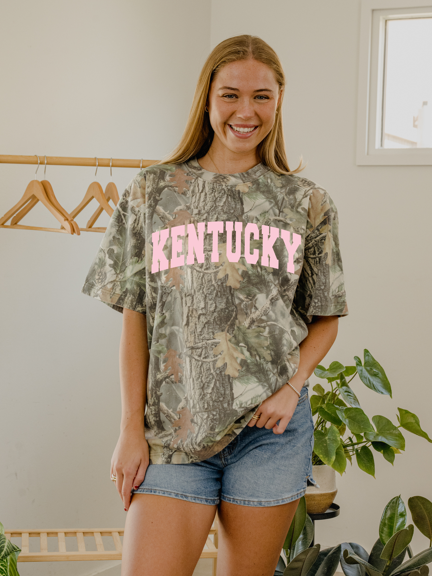 Kentucky Filled Gault Camo Tee