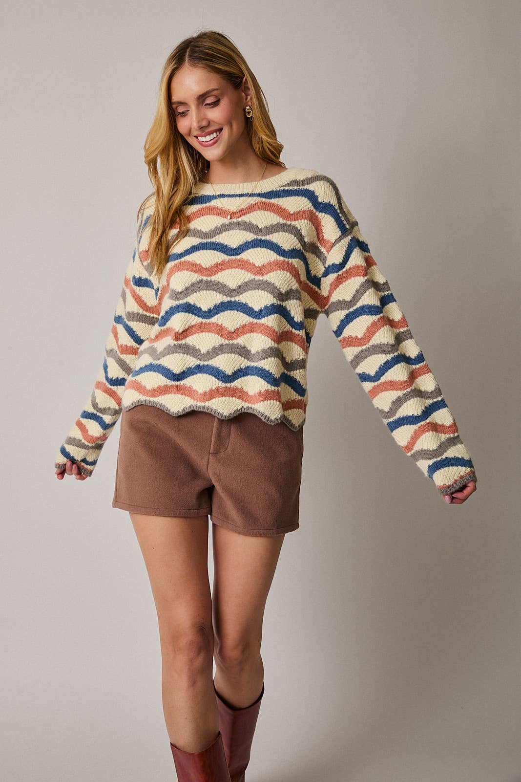 Round Neck Long Sleeve Wavy Stripe Sweater
