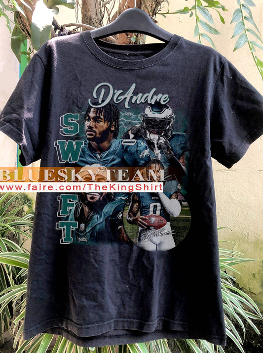 Vintage 90s D'andre Swift T-Shirt - Retro Football Sport Tee