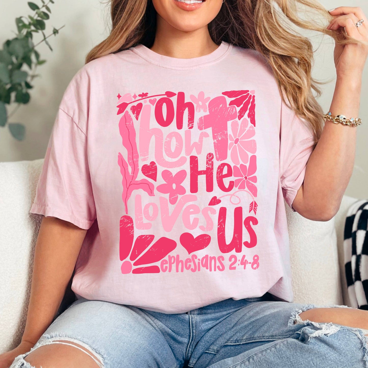 Oh How He Loves Us Christian Graphic Tee | Comfort Colors