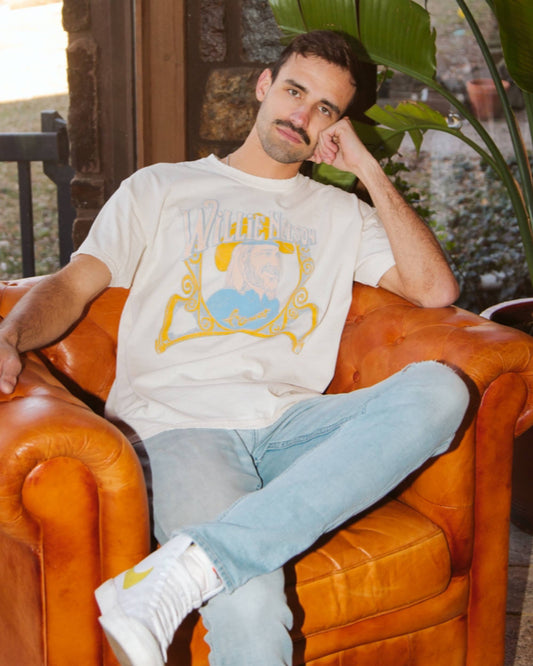 Willie Nelson in Concert Off White Thrifted Graphic Tee